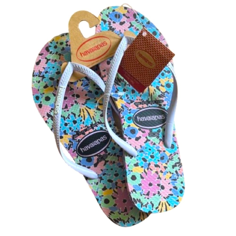 NWT Havaianas Quiet Lilac Floral Flip-Flops Size 11/12